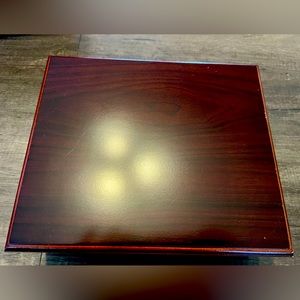 Excellent condition cedar humidor